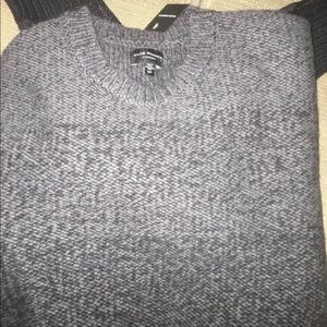 Sweater. Brand new with tags no damage. All real
